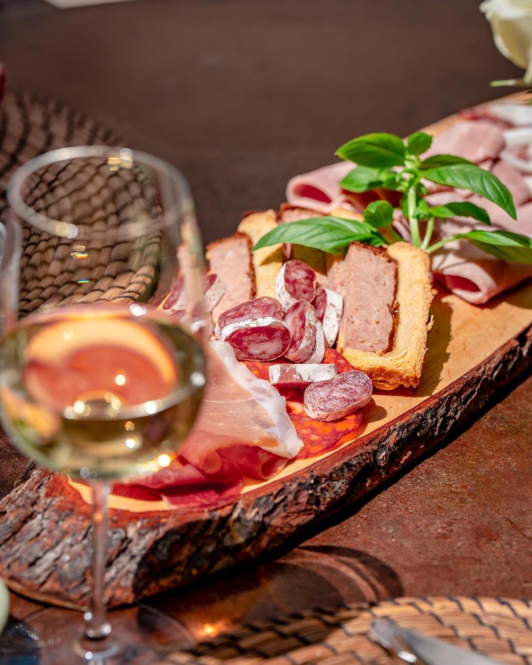 ホテル Mas Des Comtes De Provence タラスコン エクステリア 写真