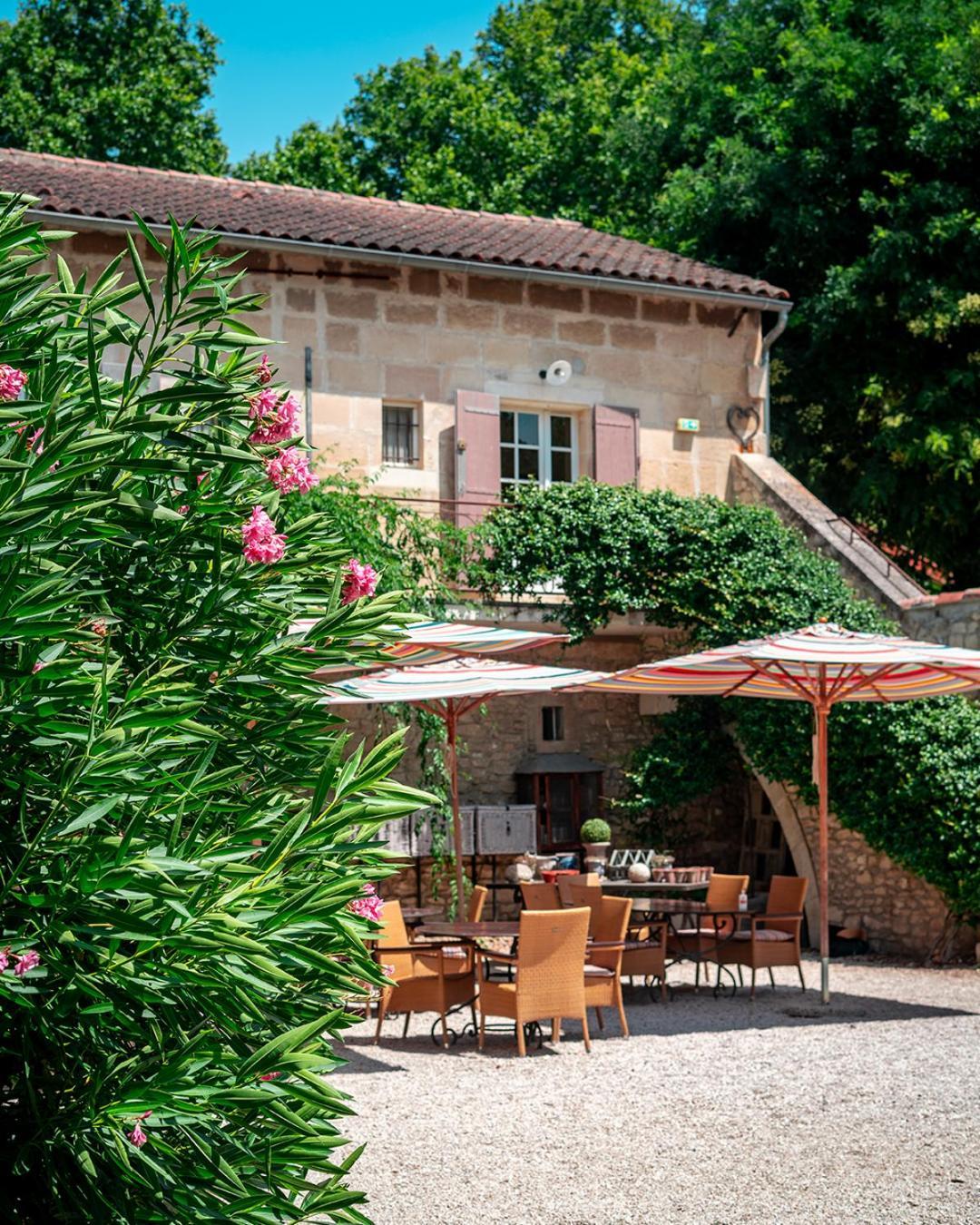 ホテル Mas Des Comtes De Provence タラスコン エクステリア 写真